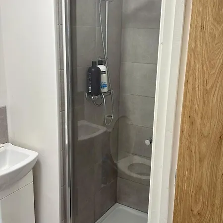 Blue High Sky Center شقة