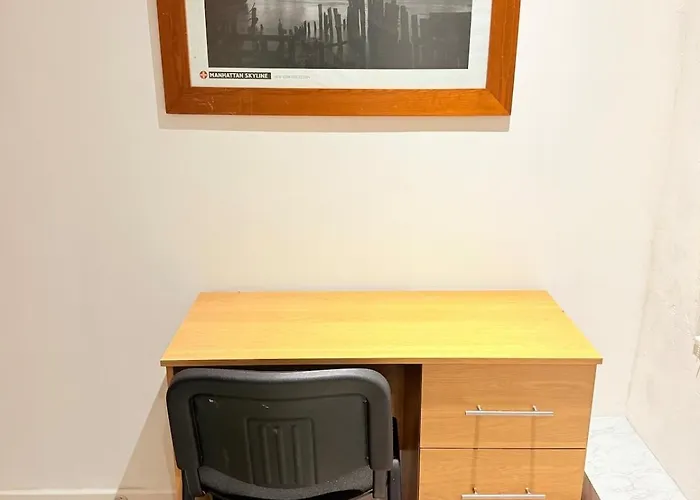 Blue High Sky Center * Bradford (West Yorkshire)